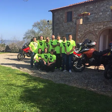 Podere S. Croce Сатурния